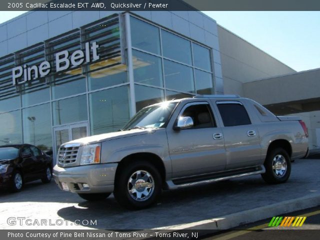 2005 Cadillac Escalade EXT AWD in Quicksilver