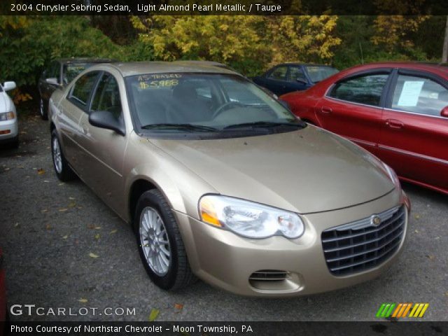2004 Chrysler Sebring Sedan in Light Almond Pearl Metallic