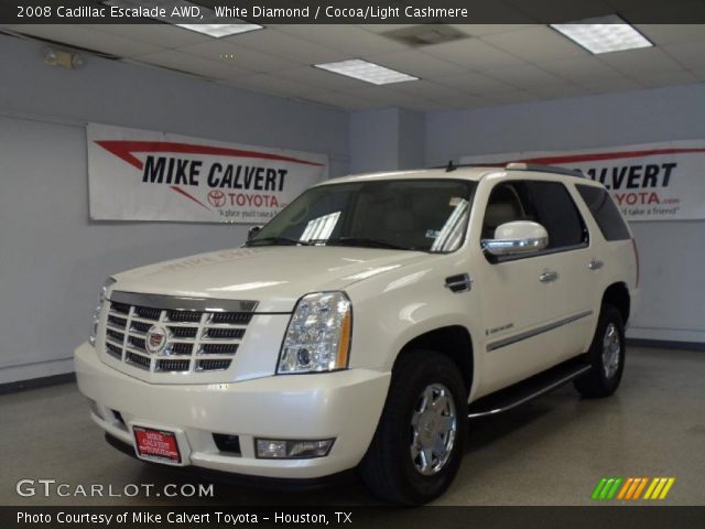 2008 Cadillac Escalade AWD in White Diamond