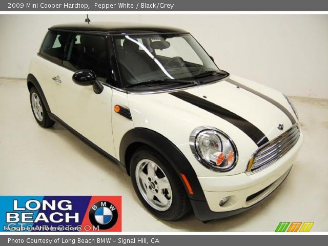 2009 Mini Cooper Hardtop in Pepper White