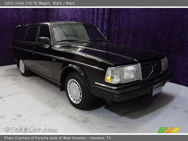 1991 Volvo 240 SE Wagon in Black