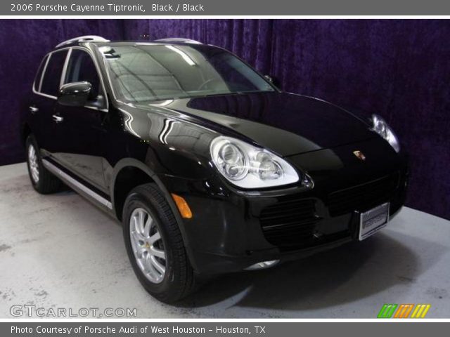 2006 Porsche Cayenne Tiptronic in Black
