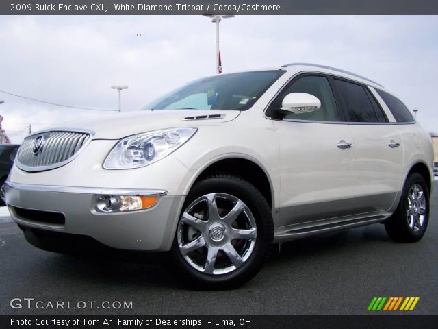 2009 Buick Enclave CXL in White Diamond Tricoat