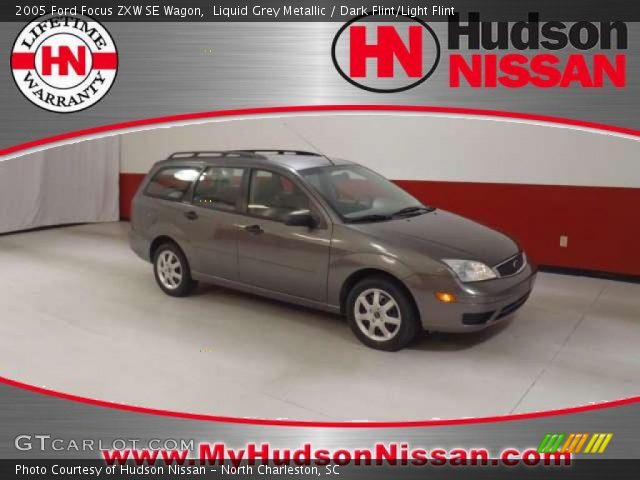 2005 Ford Focus ZXW SE Wagon in Liquid Grey Metallic