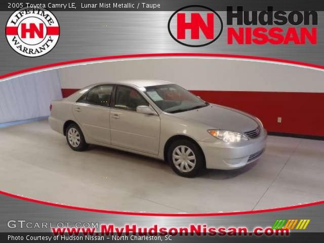 2005 Toyota Camry LE in Lunar Mist Metallic