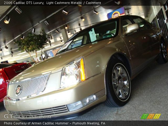 2006 Cadillac DTS Luxury in Light Cashmere Metallic