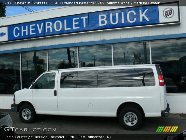 2010 Chevrolet Express LT 3500 Extended Passenger Van in Summit White