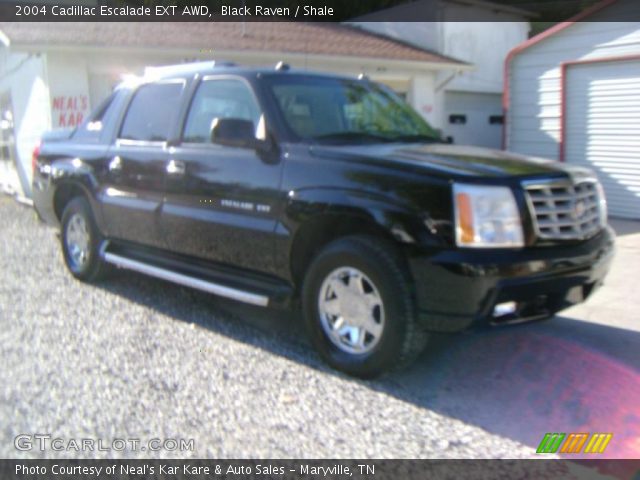 2004 Cadillac Escalade EXT AWD in Black Raven