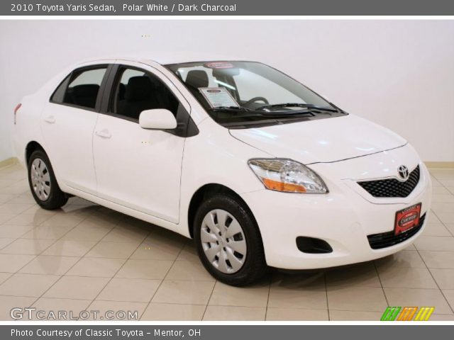 2010 Toyota Yaris Sedan in Polar White