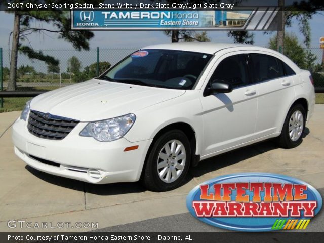 2007 Chrysler Sebring Sedan in Stone White