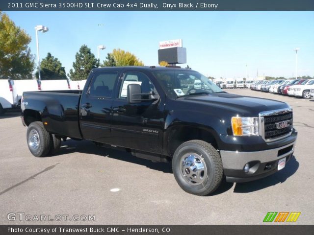 2011 GMC Sierra 3500HD SLT Crew Cab 4x4 Dually in Onyx Black