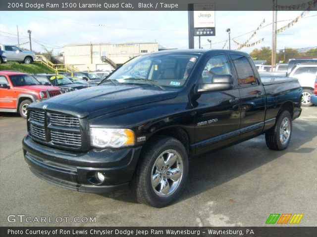 2004 Dodge Ram 1500 Laramie Quad Cab in Black