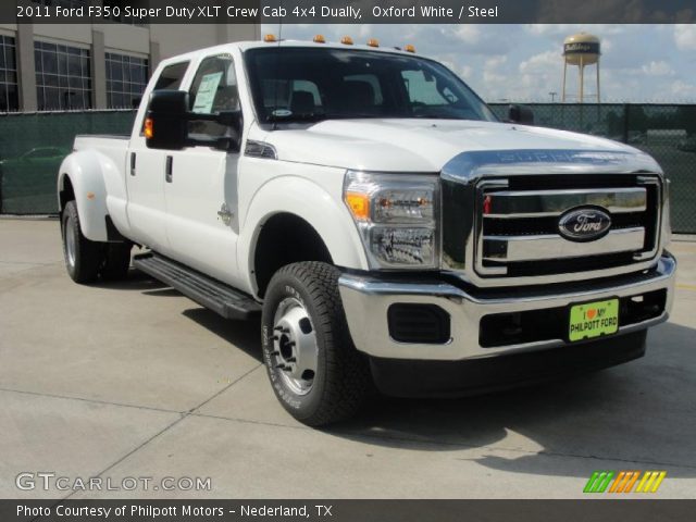 2011 Ford F350 Super Duty XLT Crew Cab 4x4 Dually in Oxford White
