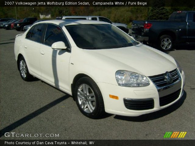 2007 Volkswagen Jetta Wolfsburg Edition Sedan in Campanella White