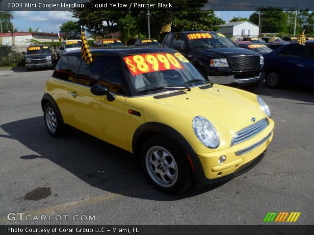 2003 Mini Cooper Hardtop in Liquid Yellow