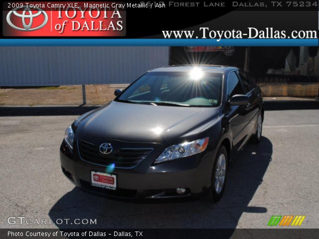 2009 Toyota Camry XLE in Magnetic Gray Metallic