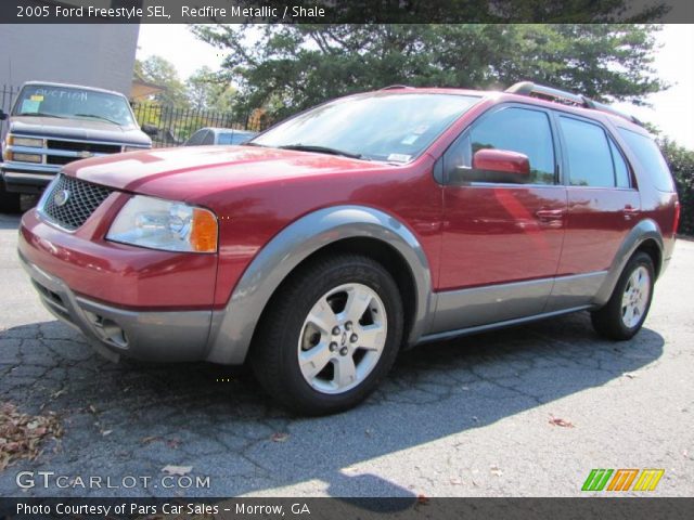 2005 Ford Freestyle SEL in Redfire Metallic