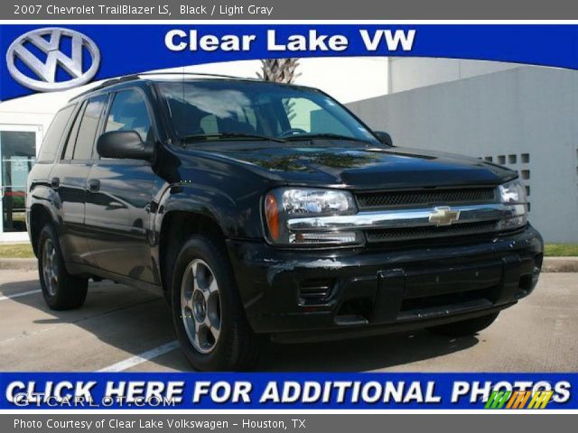 2007 Chevrolet TrailBlazer LS in Black