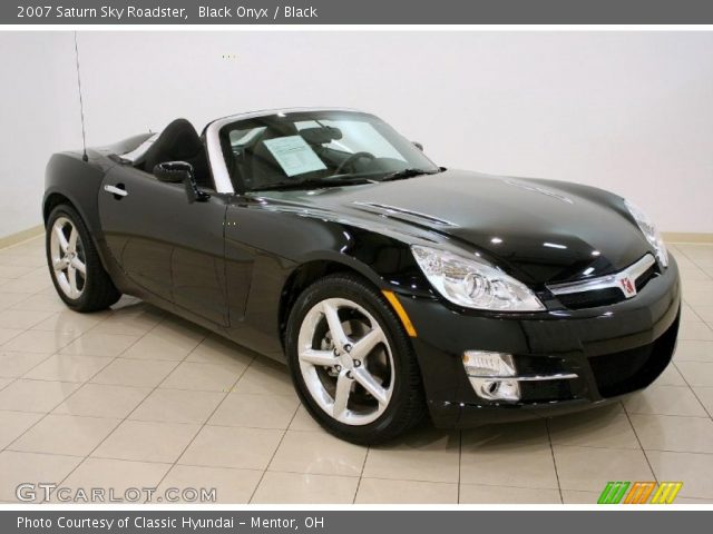 2007 Saturn Sky Roadster in Black Onyx