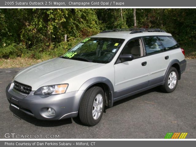 2005 Subaru Outback 2.5i Wagon in Champagne Gold Opal