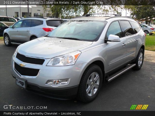 2011 Chevrolet Traverse LT in Silver Ice Metallic