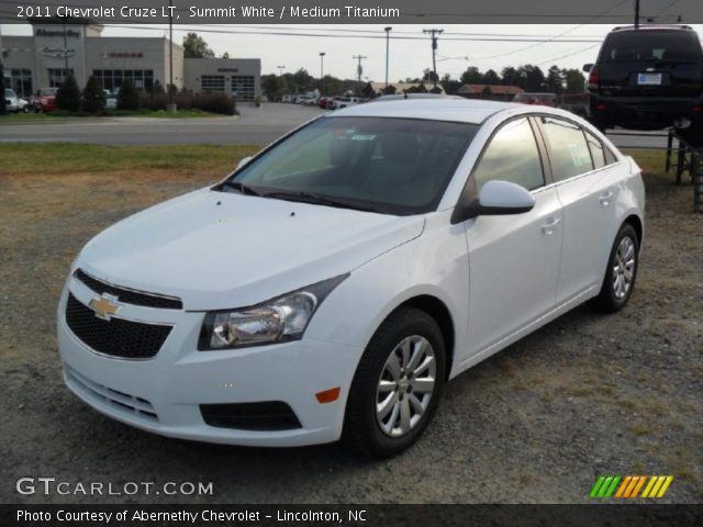2011 Chevrolet Cruze LT in Summit White