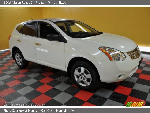 2009 Nissan Rogue S in Phantom White