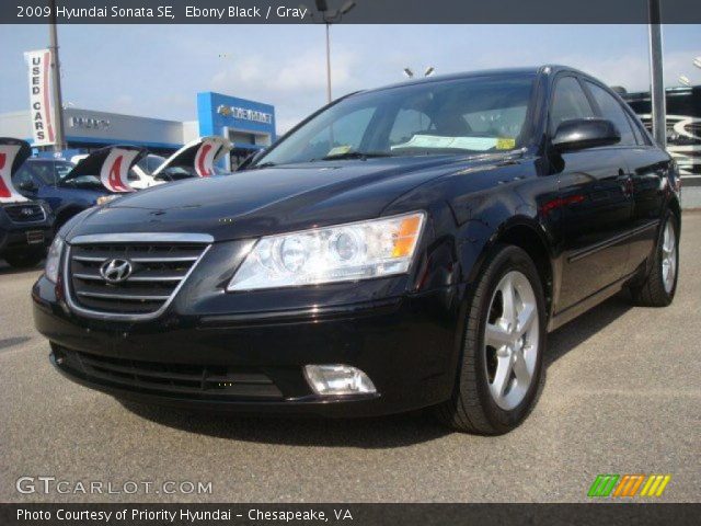 2009 Hyundai Sonata SE in Ebony Black