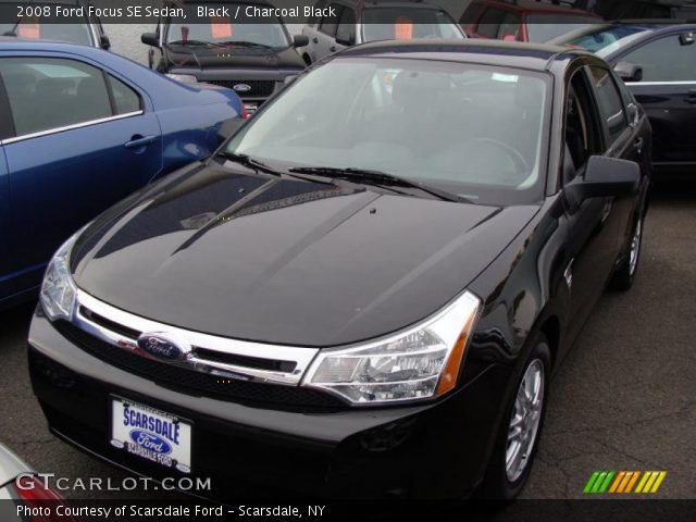 2008 Ford Focus SE Sedan in Black