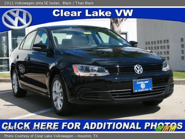 2011 Volkswagen Jetta SE Sedan in Black