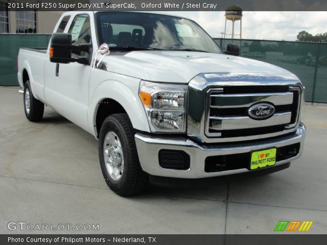2011 Ford F250 Super Duty XLT SuperCab in Oxford White