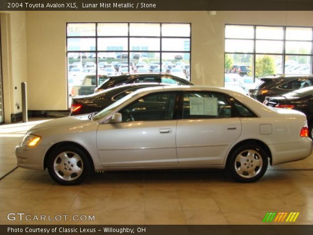 2004 Toyota Avalon XLS in Lunar Mist Metallic