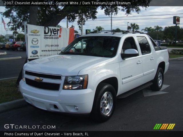 2007 Chevrolet Avalanche LT in Summit White