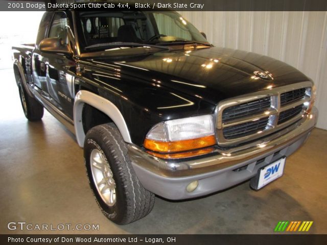 2001 Dodge Dakota Sport Club Cab 4x4 in Black