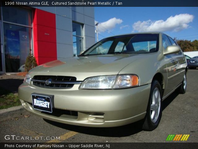 1998 Nissan Altima GLE in Cultured Sandstone Pearl Metallic