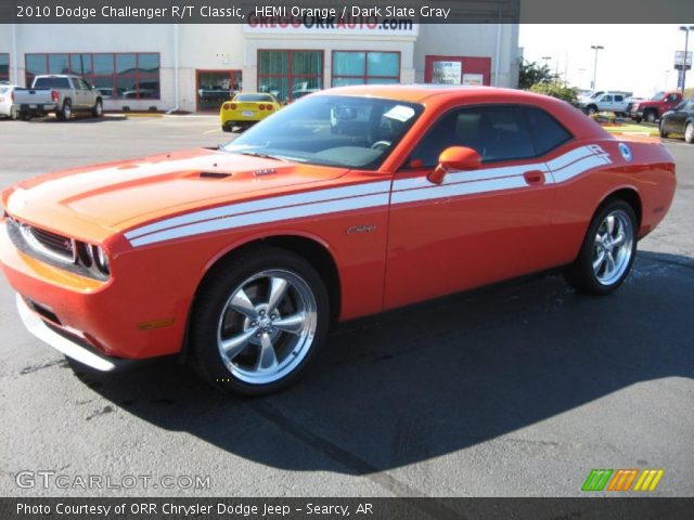 2010 Dodge Challenger R/T Classic in HEMI Orange