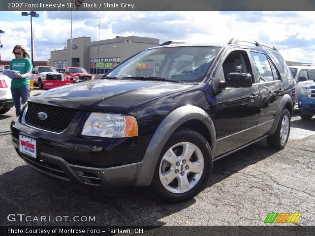 2007 Ford Freestyle SEL in Black