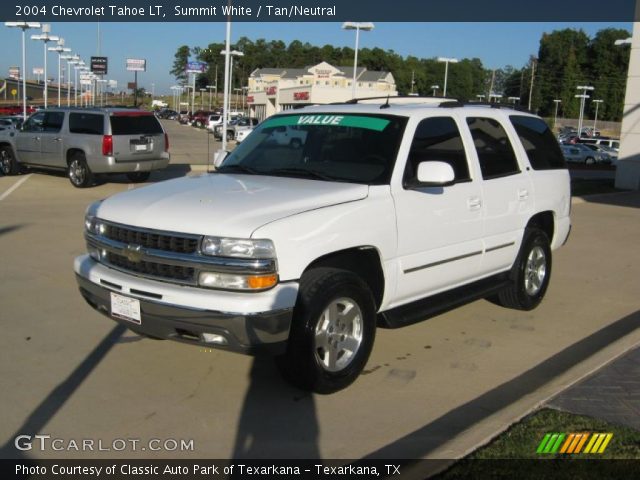 2004 Chevrolet Tahoe LT in Summit White