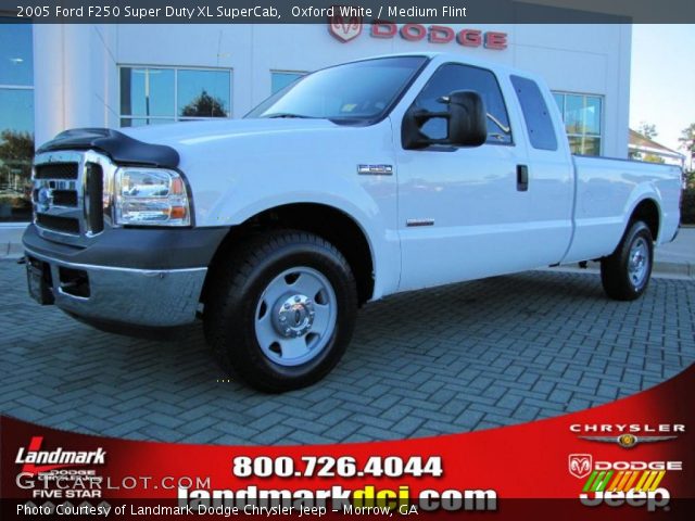 2005 Ford F250 Super Duty XL SuperCab in Oxford White