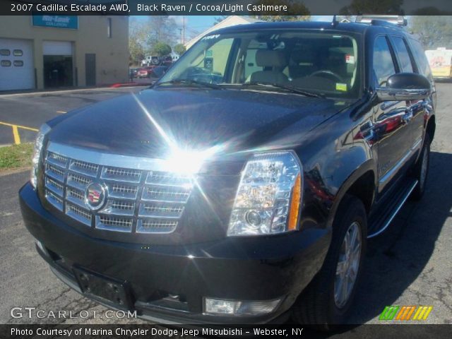 2007 Cadillac Escalade AWD in Black Raven
