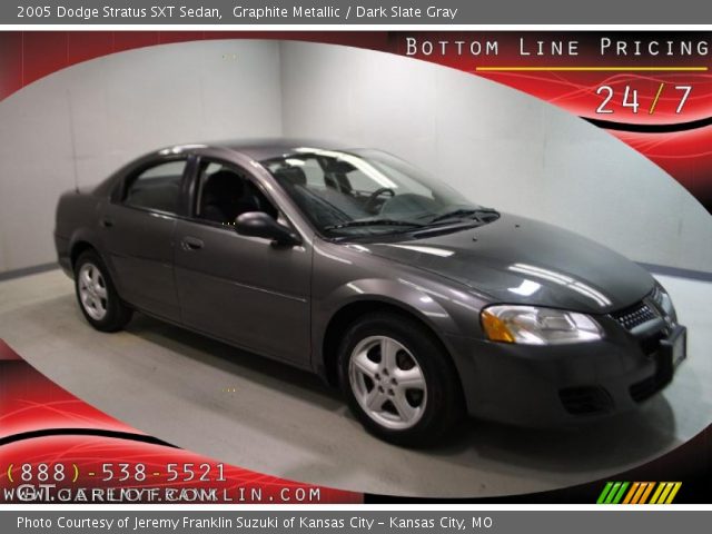 2005 Dodge Stratus SXT Sedan in Graphite Metallic