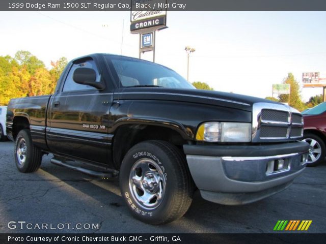 1999 Dodge Ram 1500 SLT Regular Cab in Black