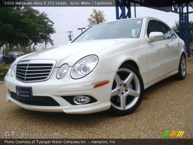 2009 Mercedes-Benz E 350 Sedan in Arctic White