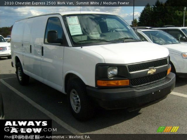 2010 Chevrolet Express 2500 Work Van in Summit White