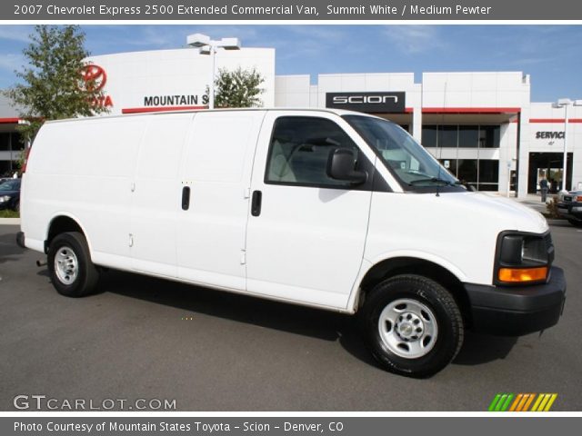 2007 Chevrolet Express 2500 Extended Commercial Van in Summit White