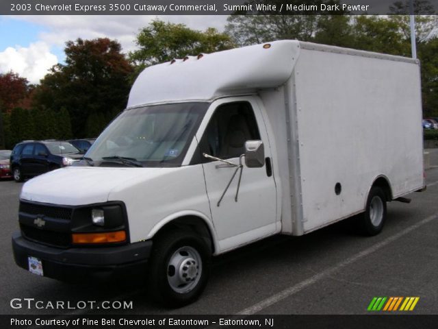 2003 Chevrolet Express 3500 Cutaway Commercial in Summit White