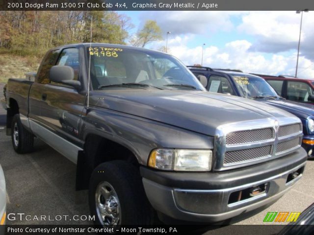 2001 Dodge Ram 1500 ST Club Cab 4x4 in Graphite Gray Metallic