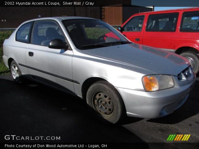 2002 Hyundai Accent L Coupe in Silver Mist