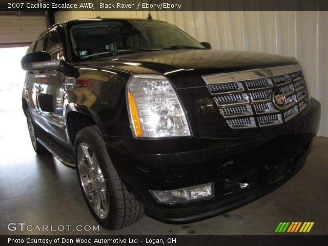2007 Cadillac Escalade AWD in Black Raven