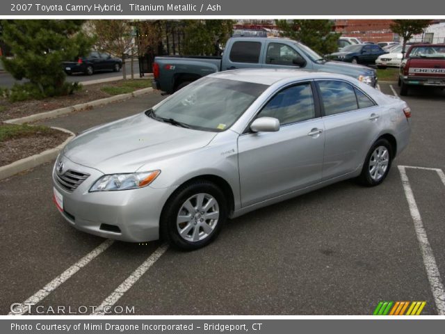 2007 Toyota Camry Hybrid in Titanium Metallic